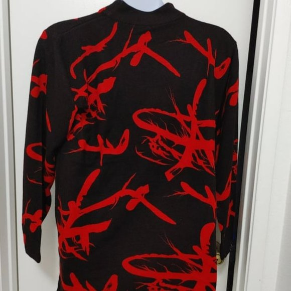 Delightful red/black Sweater pullover mock neck long sleeve (1X) - Picture 2 of 3